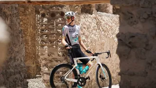 Tour de France : Bahrain Victorious dévoile son maillot spécial pour la Grande Boucle