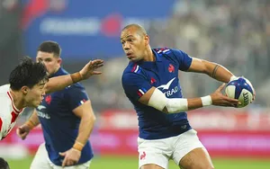 XV de France : pourquoi Gaël Fickou doit encore patienter avant de retrouver les Bleus