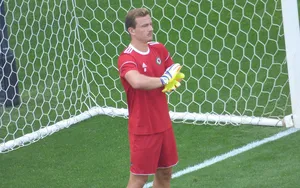 Paul Charruau, de Clairefontaine au Red Star, rencontre avec le gardien.