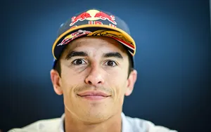 MotoGP : Marquez dévoile un casque somptueux pour le GP de Thaïlande