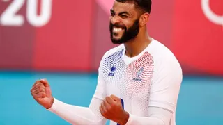 JO – Volley : les Bleus qualifiés pour les quarts malgré leur défaite face au Brésil !