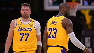 NBA : le duo de rêve LeBron James – Luka Doncic déjà sous le feu des critiques