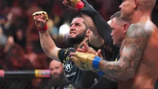 UFC : les 3 fois où Islam Makhachev a choqué le monde