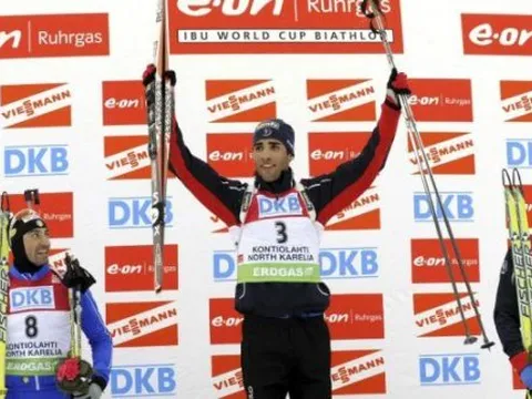 Rétro : Kontiolahti 2010 – Poursuite : La victoire pour Martin Fourcade, Vincent Jay 3ème !