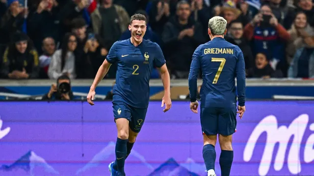 France – Ecosse : “J’ai plus confiance en Pavard devant le but qu’en Dembélé” la revue de tweet