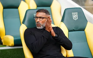 Mercato Rennes : un talent de 19 ans pour sauver Habib Beye ?
