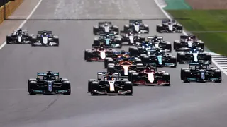 Lewis Hamilton remporte un GP de Grande-Bretagne complètement fou !