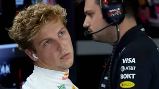 F1 : Liam Lawson pire que Sergio Pérez ? Les statistiques accablantes