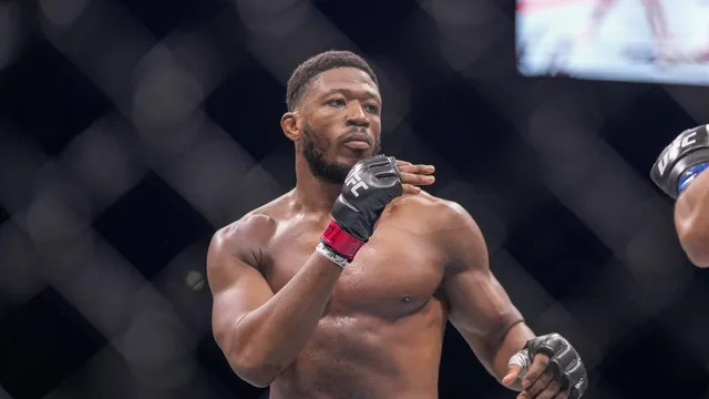 UFC : Oumar Sy ne combattra pas à Londres !