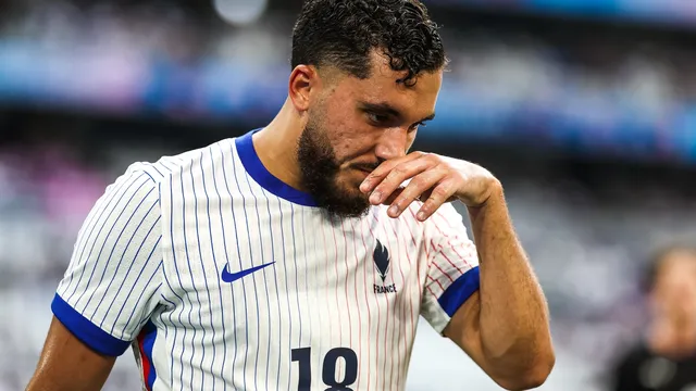 Mercato OL : la raison de l’échec Rayan Cherki au PSG