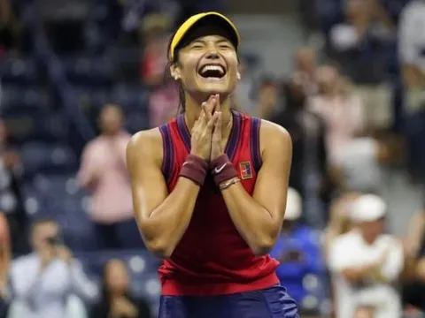 US Open (F) : Emma Raducanu, nouvelle reine de New York