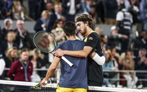 Roland Garros : Le message très flatteur de Stéfanos Tsitsipás envers Carlos Alcaraz