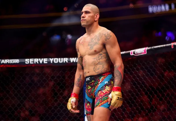 Alex Pereira, prêt à défendre sa ceinture de champion à l'UFC