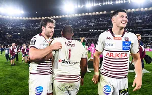 Top 14 : L’UBB dévoile son maillot domicile