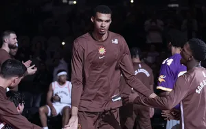NBA : Ja Morant réalise un énorme Dunk sur Victor Wembanyama