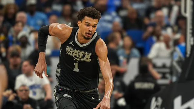 NBA : Encore un départ qui en dit long sur les intentions des Spurs de Wembanyama