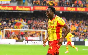 Mercato RC Lens : 3 bonnes raisons de garder Samson Baidoo à tout prix