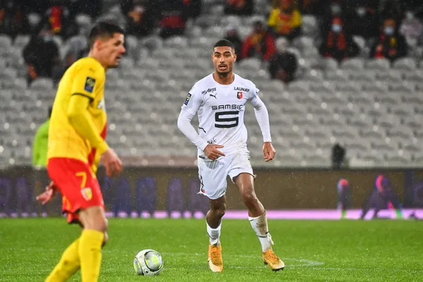 Loïc Badé fait partie des nombreux joueurs ayant agités le mercato de Lens et de Rennes.