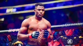 PFL : “Il y a une chance”, Francis Ngannou en remet une couche sur Jon Jones