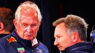 F1 : Le clan Red Bull détruit Sainz après l’accrochage avec Pérez !