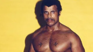 Le Hall Of Famer de la WWE Rocky Johnson est décédé.