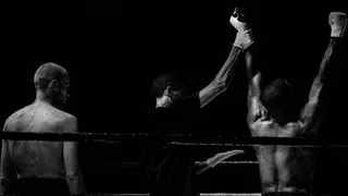 Kubrat Pulev et Anthony Joshua montent sur le ring le 12 décembre 2020