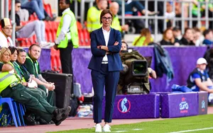 Football : quel avenir pour Corinne Diacre après les Bleues ?