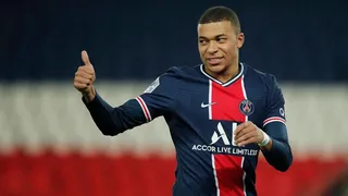 Le PSG a-t-il raison de donner les pleins pouvoirs à Mbappé ?