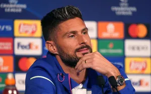 “Il n’y a jamais eu l’opportunité de signer pour Paris”, quand Giroud évoque un transfert au PSG