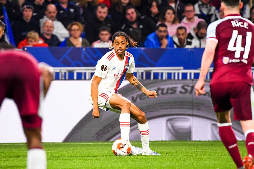 Bradley Barcola en Ligue Europa avec l'OL face à West Ham - Icon Sport