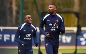 Equipe de France : Un international français va rejoindre Benzema et Kanté !