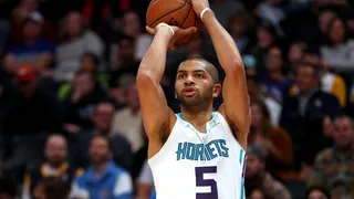 Nicolas Batum coupé par les Hornets