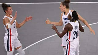 JO – Basket 3×3 : journée parfaite pour les Bleues