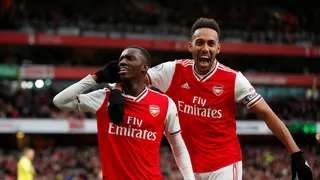 Nketiah a-t-il les épaules ?