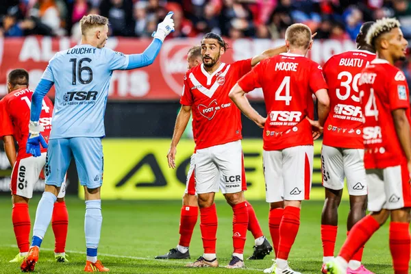 Ces dernières heures, le VAFC a poursuivi son mercato estival en s'attachant les services d'un certain Ibrahima Sory Diallo (iconsport)