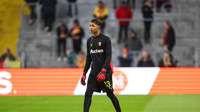 Mercato RC Lens : une porte se ferme pour Jhoanner Chavez
