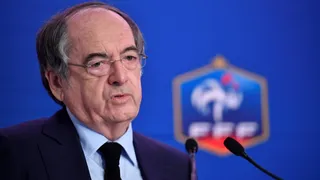 La FFF annule la Ligue 2 à 22 !