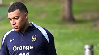 Équipe de France : Kylian Mbappé dévoile quand sera fixé son avenir !