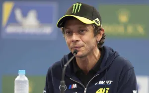 MotoGP : Valentino Rossi dubatatif sur le cas Fabio Quartararo