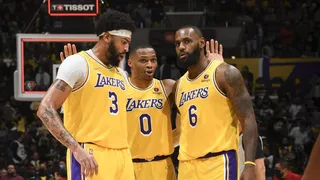 Les Lakers relèvent la tête