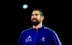 Pourquoi appelle t-on l’équipe de France de Handball les « experts » ?