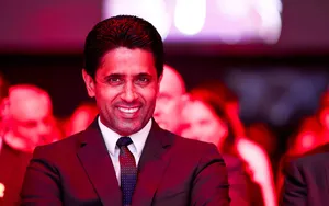 Mercato PSG : Nasser Al-Khelaïfi veut jouer un sale coup au Barça