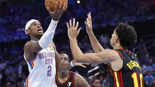 Le résumé NBA de la nuit : Stephen Curry se blesse face à Nicolas Batum, Zaccharie Risacher titularisé pour la 1ère fois