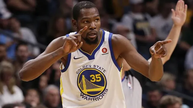 Un jour, un All-Star : Kevin Durant champion dans la tourmente