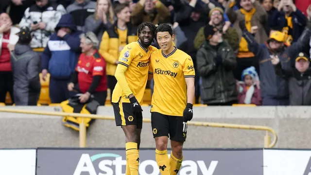 RC Lens : Les Sang et Or foncent sur un milieu de Premier League