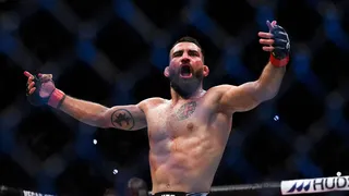 UFC Paris 2024 : 5 choses à savoir sur Benoît Saint-Denis, la nouvelle star du MMA français