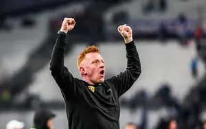 Mercato RC Lens : un renfort très inattendu pour l’attaque de Will Still ?