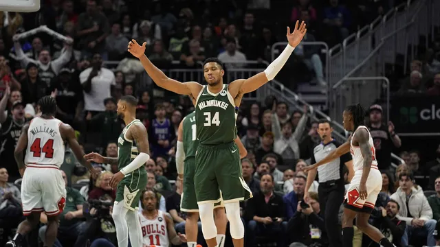 NBA : une nuit historique pour Giannis Antetokounmpo