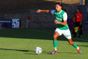 Mercato ASSE : Les Verts renforcent un concurrent et se privent d’un défenseur (officiel)