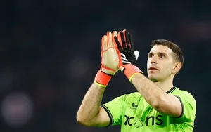 Lille – Aston Villa : La presse argentine euphorique après la performance d’Emiliano Martinez
